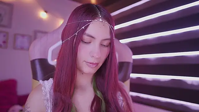 Rebecah 1 online show from 10, 11, 2025