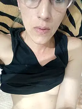 Snapshot of Valeri_hot_ass chatting on 27, 11, 2025 Valeri hot ass online show from 27, 11, 2025