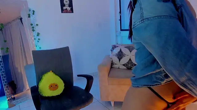 Snapshot of Genesiissss chatting on 1, 2, 2026 Genesiissss online show from 1, 2, 2026