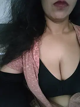 Snapshot of Deepa_Sharma143 chatting on 6, 7, 2026 Deepa Sharma143 online show from 6, 7, 2026