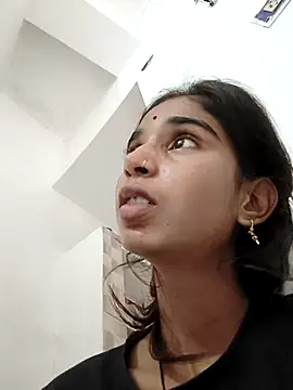 Hot-Soniya2 online show from 4, 10, 2025