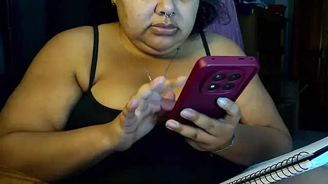 Snapshot of xlatinastar chatting on 17, 6, 2026 xlatinastar online show from 17, 6, 2026