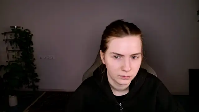 AliceCUNTach online show from 5, 12, 2025