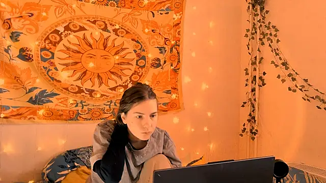 AliceCUNTach online show from 18, 2, 2026