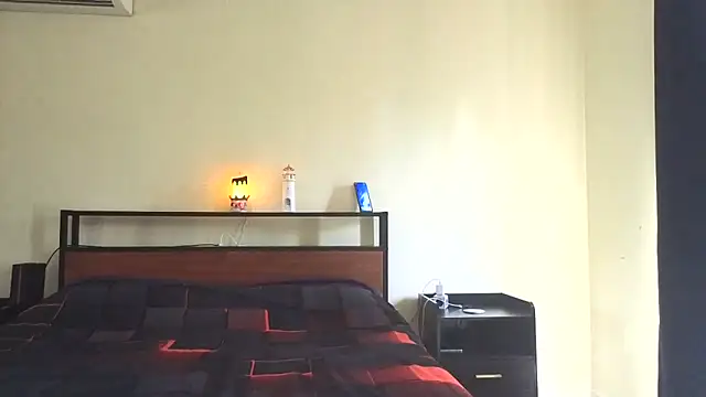 aussiepeaches online show from 31, 10, 2025