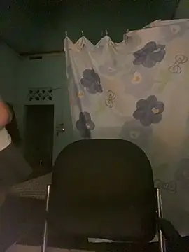 Fin-xinh18 online show from 16, 10, 2025