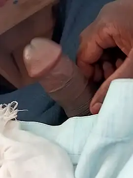 Snapshot of blackdick44 chatting on 8, 10, 2025 blackdick44 online show from 8, 10, 2025