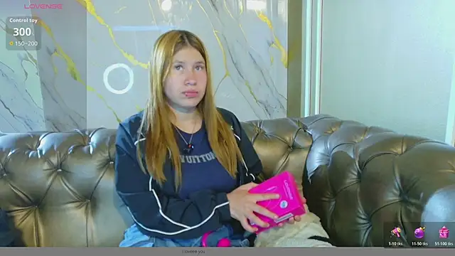 Olivia11  online show from 7, 2, 2026