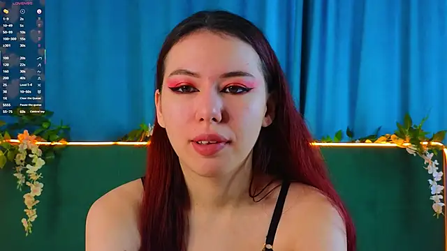 JenniferGlover online show from 30, 11, 2025