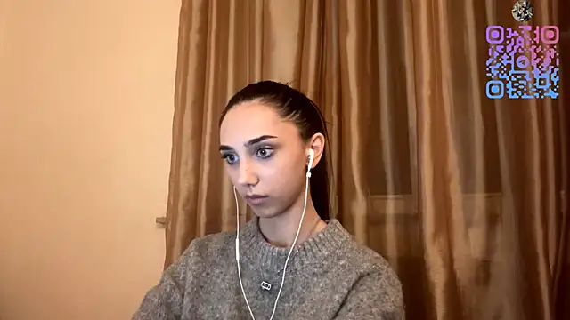 LinaMour online show from 14, 10, 2025