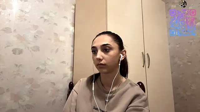 LinaMour online show from 16, 10, 2025