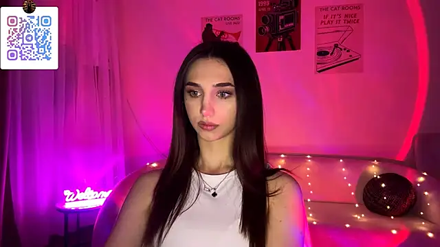 LinaMour online show from 13, 3, 2026