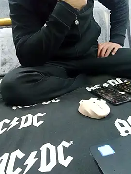 yazinyazin1 online show from 18, 12, 2025