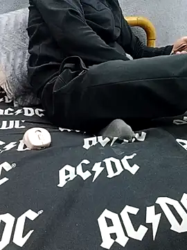 yazinyazin1 online show from 22, 12, 2025