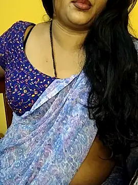 Snapshot of Angel0731 chatting on 5, 5, 2026 Angel0731 online show from 5, 5, 2026