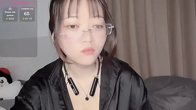 Xoxo-258 online show from 14, 10, 2025