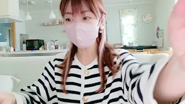Snapshot of SUZU_1201 chatting on 22, 5, 2026 SUZU 1201 online show from 22, 5, 2026