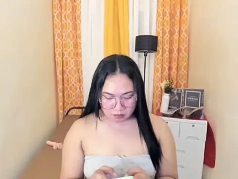 TsUncutKaren online show from 27, 3, 2026