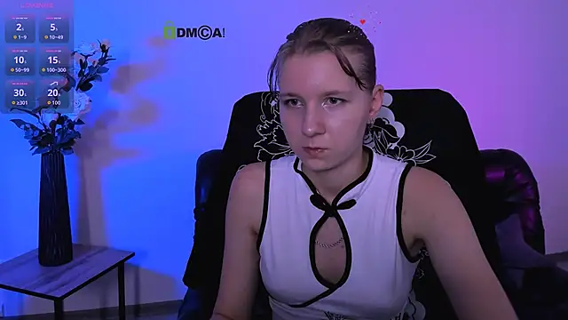 Snapshot of gloria_bubble chatting on 13, 6, 2026 gloria bubble online show from 13, 6, 2026