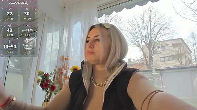 Ella Vee online show from 25, 3, 2026