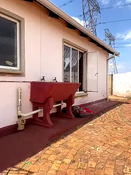 Melanin2002 online show from 31, 10, 2025