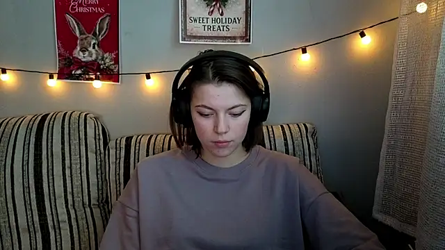 CutieAnny online show from 2, 2, 2026