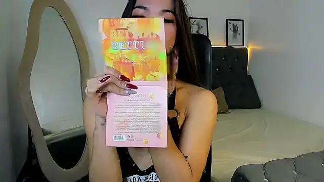 Snapshot of CassieSommereux chatting on 24, 9, 2025 CassieSommereux online show from 24, 9, 2025