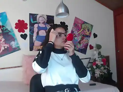 Skylovershot online show from 6, 1, 2026