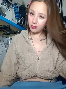 Tatii-Bunny online show from 12, 9, 2025