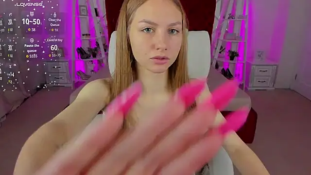 MilaAddams online show from 7, 8, 2026