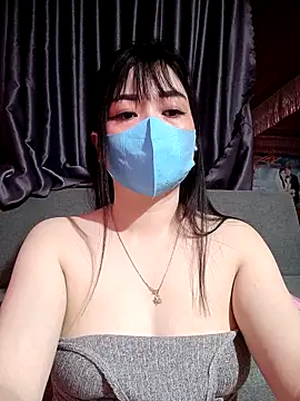 Snapshot of ChunkyLy chatting on 18, 9, 2025 ChunkyLy online show from 18, 9, 2025
