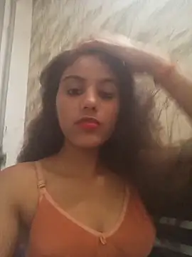 Snapshot of hot_senorita577 chatting on 26, 10, 2025 hot senorita577 online show from 26, 10, 2025