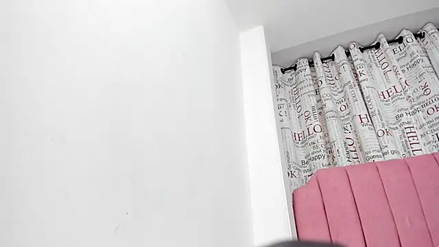 Veronica Mae online show from 21, 11, 2025