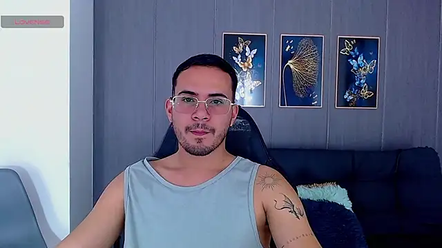 Arontrey21 online show from 19, 9, 2025