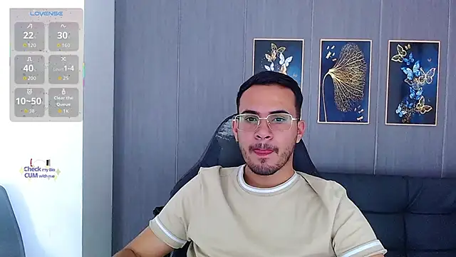 Arontrey21 online show from 21, 9, 2025