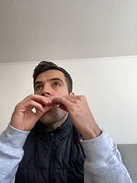 dino2603 online show from 3, 11, 2025