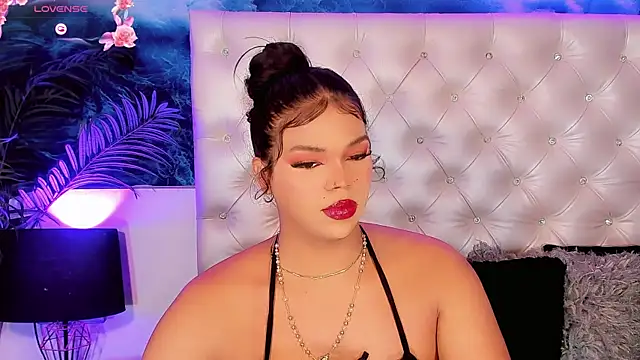 Snapshot of Valeria_Swett_ chatting on 22, 6, 2026 Valeria Swett online show from 22, 6, 2026