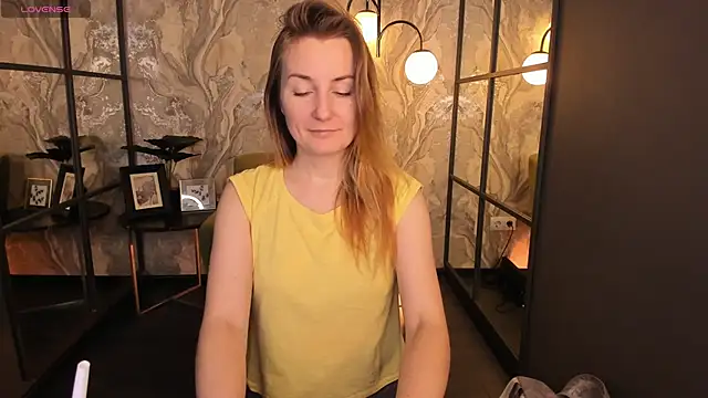 MeggySun online show from 2, 11, 2025