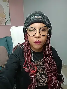 Snapshot of gigi1326 chatting on 29, 10, 2025 gigi1326 online show from 29, 10, 2025