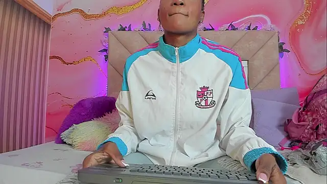 Taylor oriana  online show from 23, 9, 2025