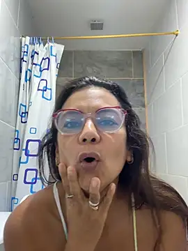 YadiraOrozco online show from 10, 1, 2026