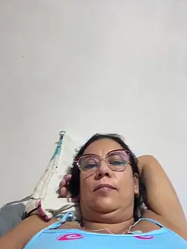 YadiraOrozco online show from 1, 2, 2026