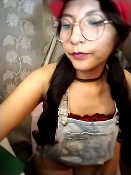 Regina Shine online show from 31, 10, 2025