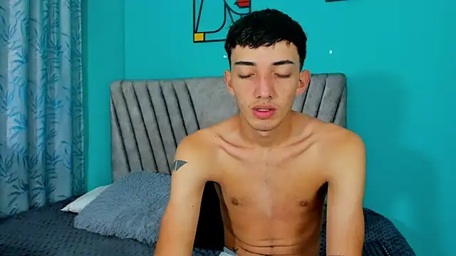 Maikol Ortiz online show from 2, 4, 2026