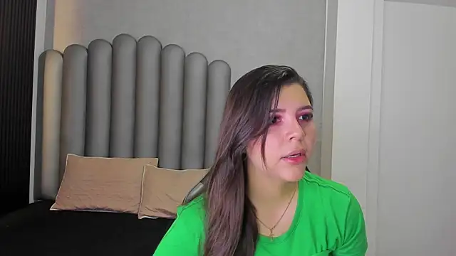 Charlotte-Star online show from 2, 12, 2025