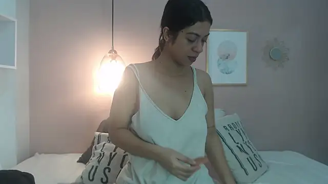 Savannahcruzz online show from 15, 12, 2025