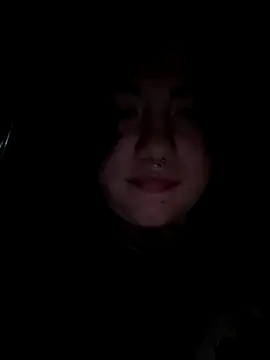 Yui-Ch06 online show from 26, 11, 2025