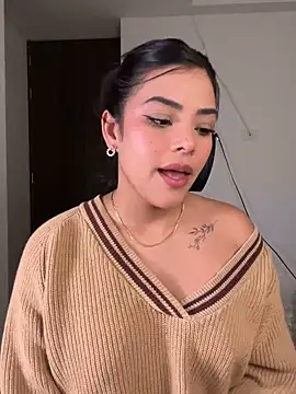 Snapshot of Sara-Evans chatting on 6, 2, 2026 Sara-Evans online show from 6, 2, 2026