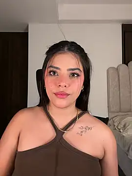 Snapshot of Sara-Evans chatting on 3, 3, 2026 Sara-Evans online show from 3, 3, 2026