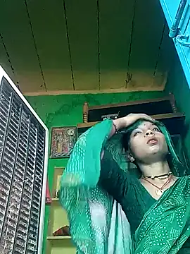 Snapshot of Hema4545 chatting on 10, 9, 2025 Hema4545 online show from 10, 9, 2025